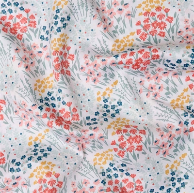 Kornblomst fra Luna Denmark har et smukt print af små flerfarvet blomster. 