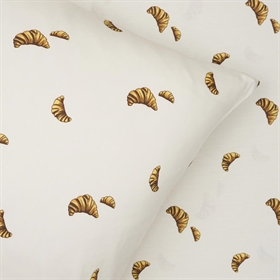 Sengesættet fra Luna Denmark har et smukt croissant print.